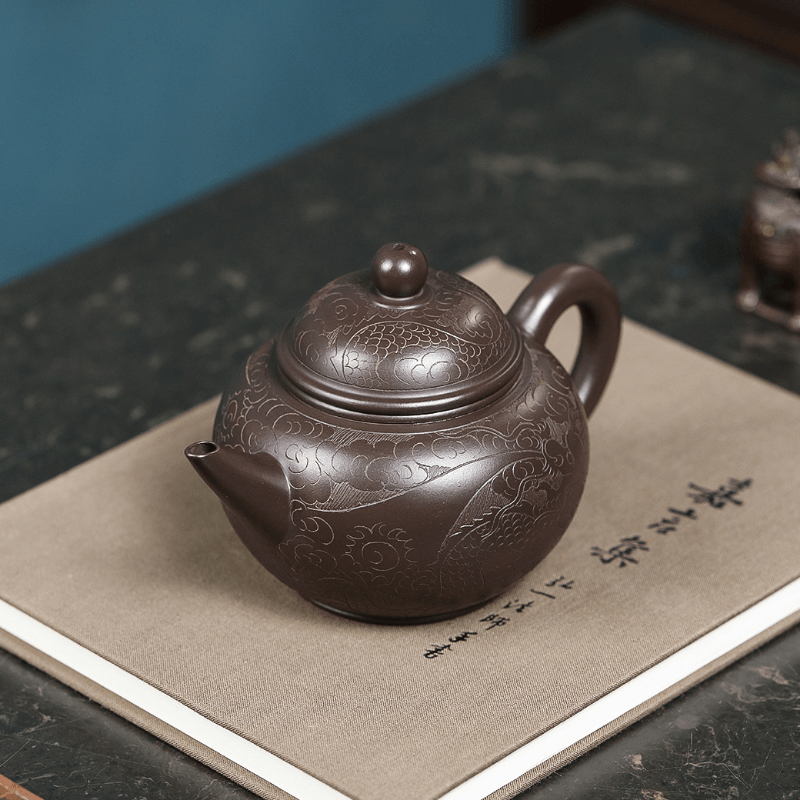 Yixing Zisha Teapot [Dragon Carved Shui Ping] (Zi Ni - 250ml) - YIQIN TEA HOUSE | yiqinteahouse.com | 200-300ml, new arrival, teapot, teaware, zisha teapot