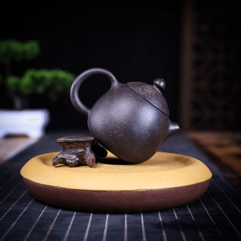 Yixing Zisha Teapot [Dragon Egg] (Hei Jin Sha - 170ml) - YIQIN TEA HOUSE | yiqinteahouse.com | <200ml, teapot, teaware, zisha teapot