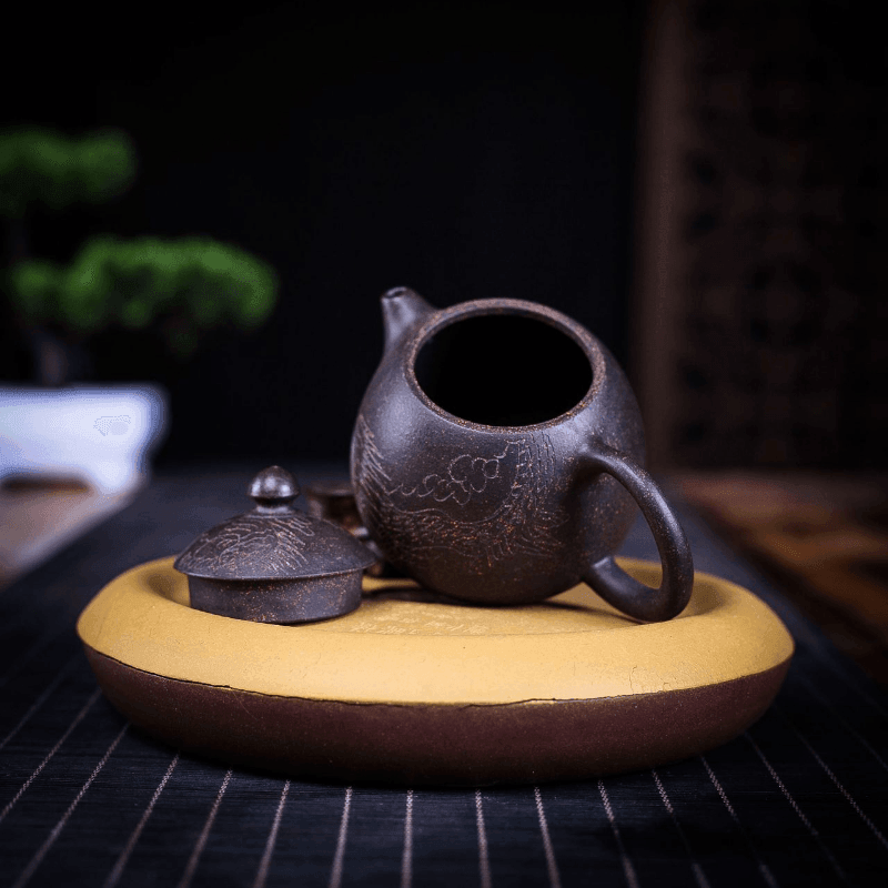 Yixing Zisha Teapot [Dragon Egg] (Hei Jin Sha - 170ml) - YIQIN TEA HOUSE | yiqinteahouse.com | <200ml, teapot, teaware, zisha teapot