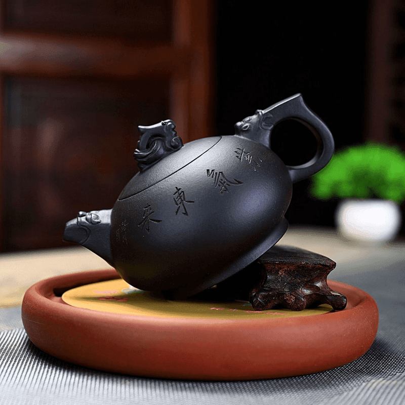 Yixing Zisha Teapot [Dragon] (Hei Ni - 280ml) - YIQIN TEA HOUSE | yiqinteahouse.com | 200-300ml, teapot, teaware, zisha teapot