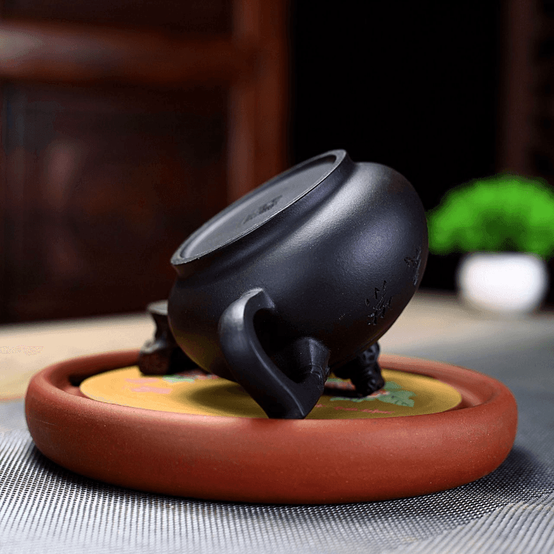 Yixing Zisha Teapot [Dragon] (Hei Ni - 280ml) - YIQIN TEA HOUSE | yiqinteahouse.com | 200-300ml, teapot, teaware, zisha teapot