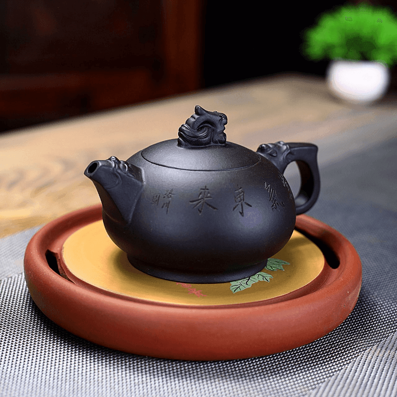 Yixing Zisha Teapot [Dragon] (Hei Ni - 280ml) - YIQIN TEA HOUSE | yiqinteahouse.com | 200-300ml, teapot, teaware, zisha teapot