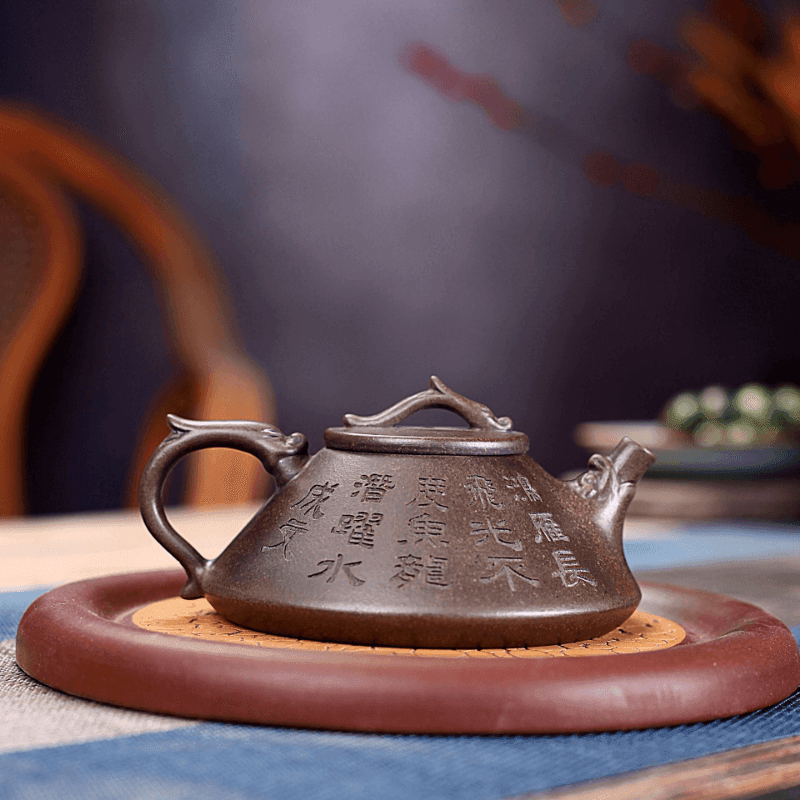 Yixing Purple Clay Teapot [Dragon Piao] | 宜兴紫砂壶 古铜泥 [龙瓢] - YIQIN TEA HOUSE 一沁茶舍  |  yiqinteahouse.com