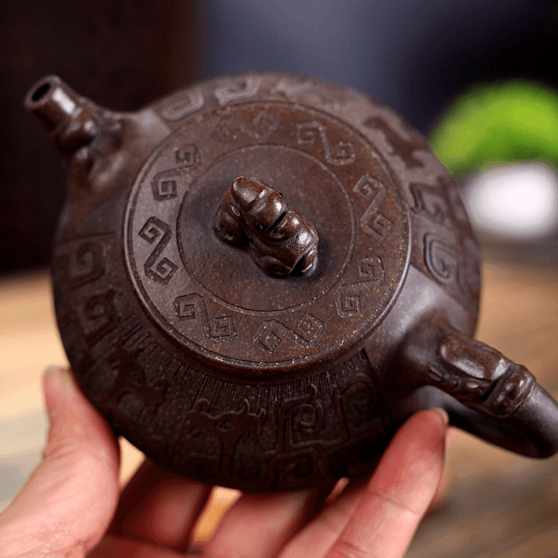 Yixing Zisha Teapot [Dragon Shi Piao] (Gu Tong Ni - 300ml) - YIQIN TEA HOUSE | yiqinteahouse.com | 200-300ml, new arrival, teapot, teaware, zisha teapot