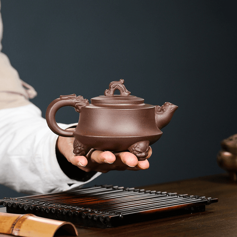 Yixing Zisha Teapot [Dragon Tripod] (Zi Ni - 290ml) - YIQIN TEA HOUSE | yiqinteahouse.com | 200-300ml, teapot, teaware, zisha teapot