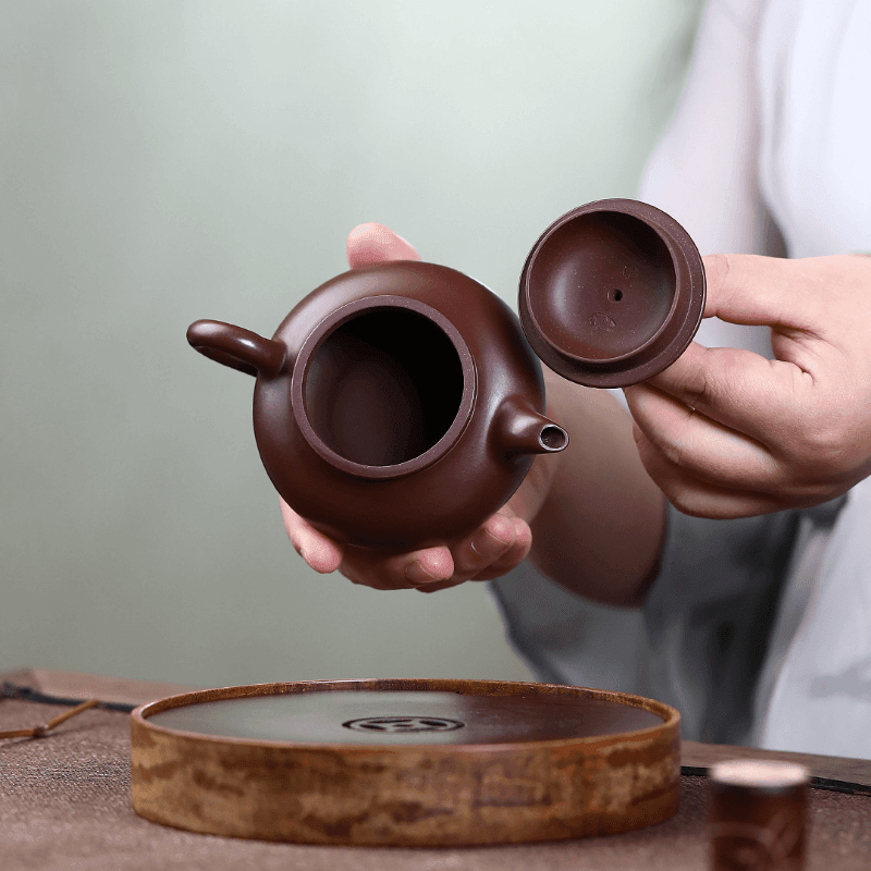 Yixing Zisha Teapot [Flat Horizontal] (Zi Zhu Ni - 160ml) - YIQIN TEA HOUSE | yiqinteahouse.com | <200ml, teapot, teaware, zisha teapot