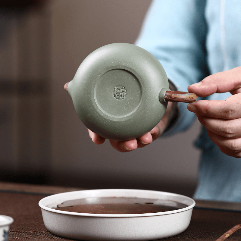 Yixing Zisha Teapot [Flat Xishi] (Douqing Sha/Jiao Ni - 220ml) - YIQIN TEA HOUSE | yiqinteahouse.com | 200-300ml, new arrival, teapot, teaware, zisha teapot