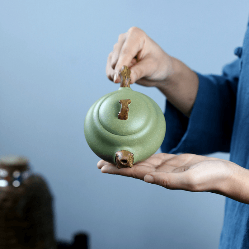 Yixing Zisha Teapot [Gourd] (Douqing Sha/Jiao Ni - 240ml) - YIQIN TEA HOUSE | yiqinteahouse.com | 200-300ml, new arrival, teapot, teaware, zisha teapot