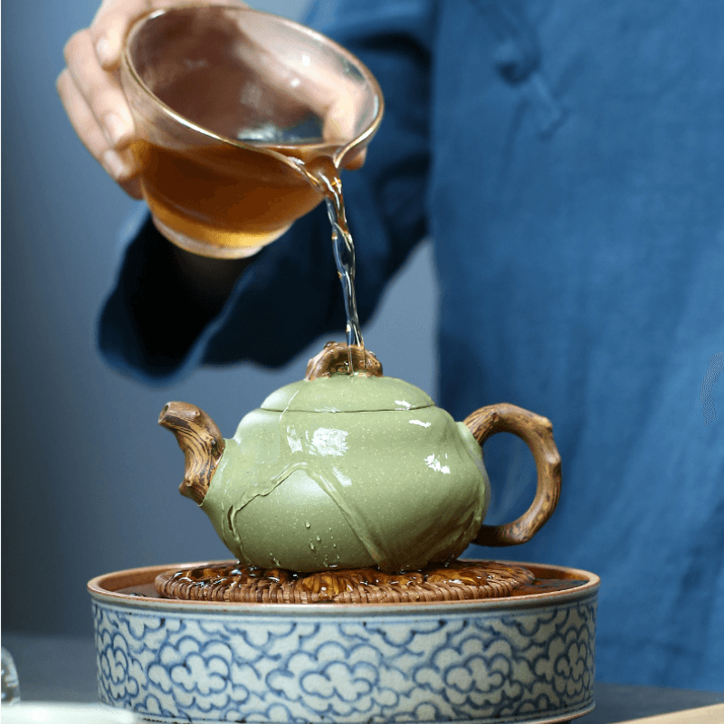 Yixing Zisha Teapot [Gourd] (Douqing Sha/Jiao Ni - 240ml) - YIQIN TEA HOUSE | yiqinteahouse.com | 200-300ml, new arrival, teapot, teaware, zisha teapot