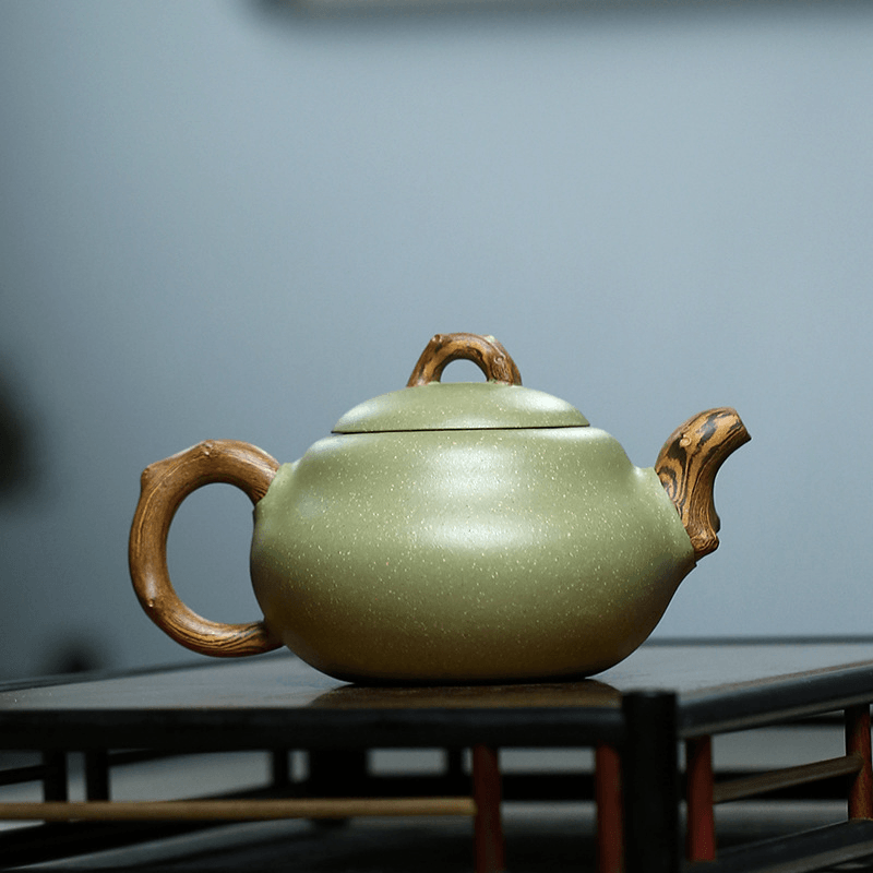 Yixing Zisha Teapot [Gourd] (Douqing Sha/Jiao Ni - 240ml) - YIQIN TEA HOUSE | yiqinteahouse.com | 200-300ml, new arrival, teapot, teaware, zisha teapot