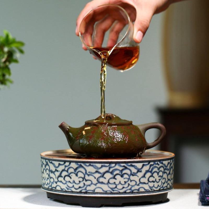 Yixing Purple Clay Teapot [Ancient Shi Piao] | 宜兴紫砂壶 原矿大红袍 [古石瓢] - YIQIN TEA HOUSE 一沁茶舍 | yiqinteahouse.com