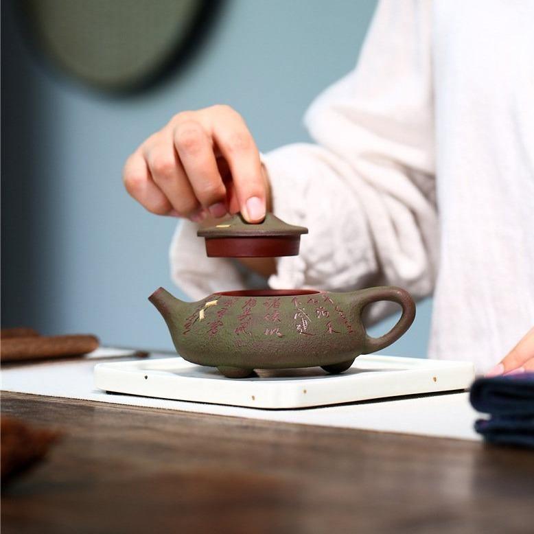 Yixing Purple Clay Teapot [Ancient Shi Piao] | 宜兴紫砂壶 原矿大红袍 [古石瓢] - YIQIN TEA HOUSE 一沁茶舍 | yiqinteahouse.com