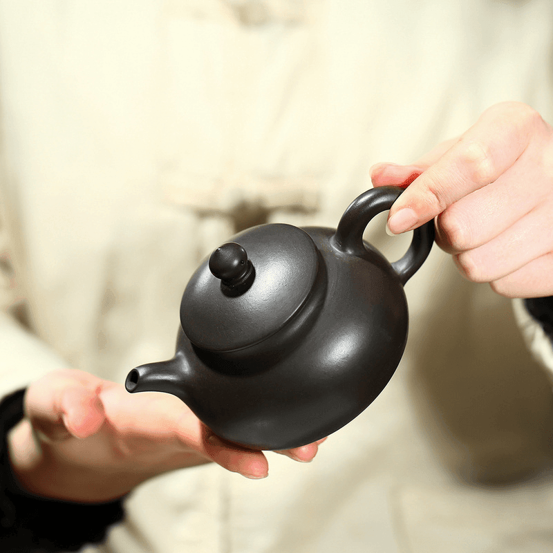 Yixing Zisha Teapot [Han Bian] (Hei Zhu Ni - 190ml) - YIQIN TEA HOUSE | yiqinteahouse.com | <200ml, teapot, teaware, zisha teapot