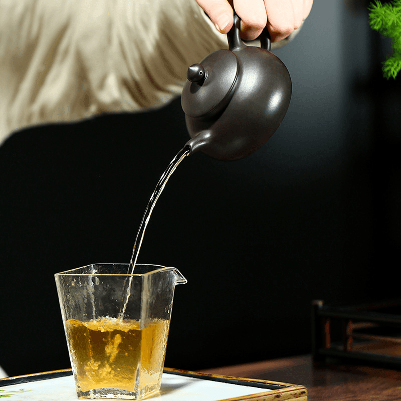 Yixing Zisha Teapot [Han Bian] (Hei Zhu Ni - 190ml) - YIQIN TEA HOUSE | yiqinteahouse.com | <200ml, teapot, teaware, zisha teapot