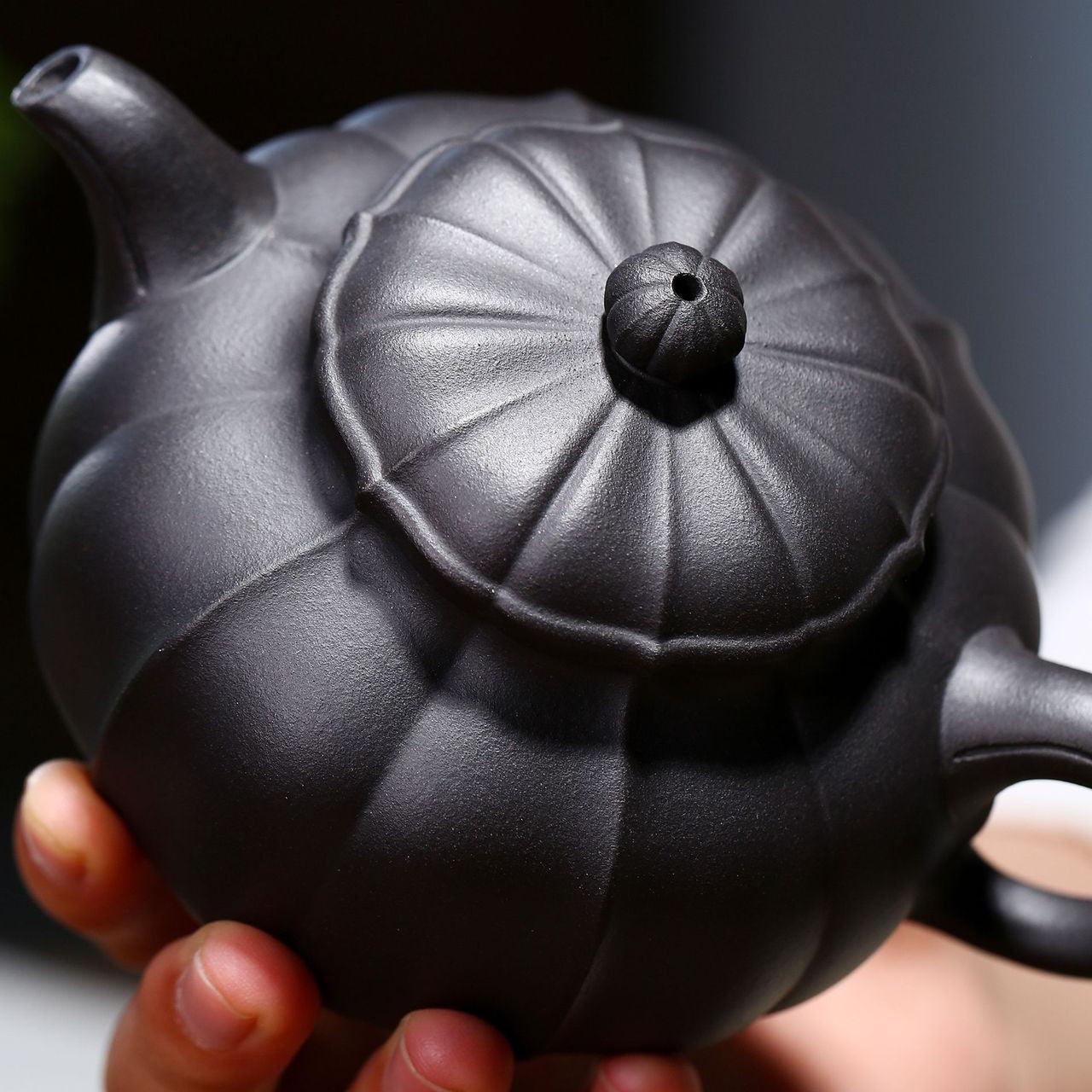 Yixing Zisha Teapot [Jin Nang Bian Zhong] (Hei Ni - 250ml) - YIQIN TEA HOUSE | yiqinteahouse.com | 200-300ml, new arrival, teapot, teaware, zisha teapot