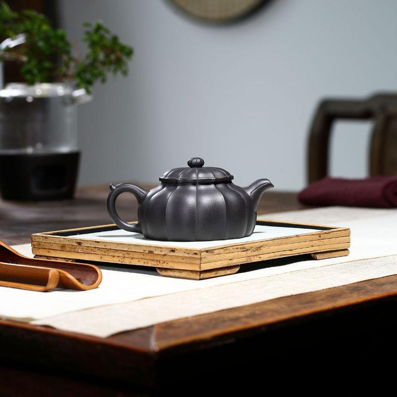 Yixing Zisha Teapot [Jin Nang Bian Zhong] (Hei Ni - 250ml) - YIQIN TEA HOUSE | yiqinteahouse.com | 200-300ml, new arrival, teapot, teaware, zisha teapot