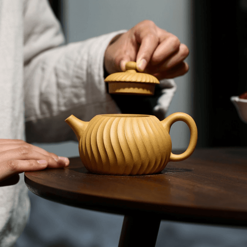 Yixing Zisha Teapot [Jinwen Wendan] (Huangjin Duan Ni - 230ml) - YIQIN TEA HOUSE | yiqinteahouse.com | 200-300ml, teapot, teaware, zisha teapot