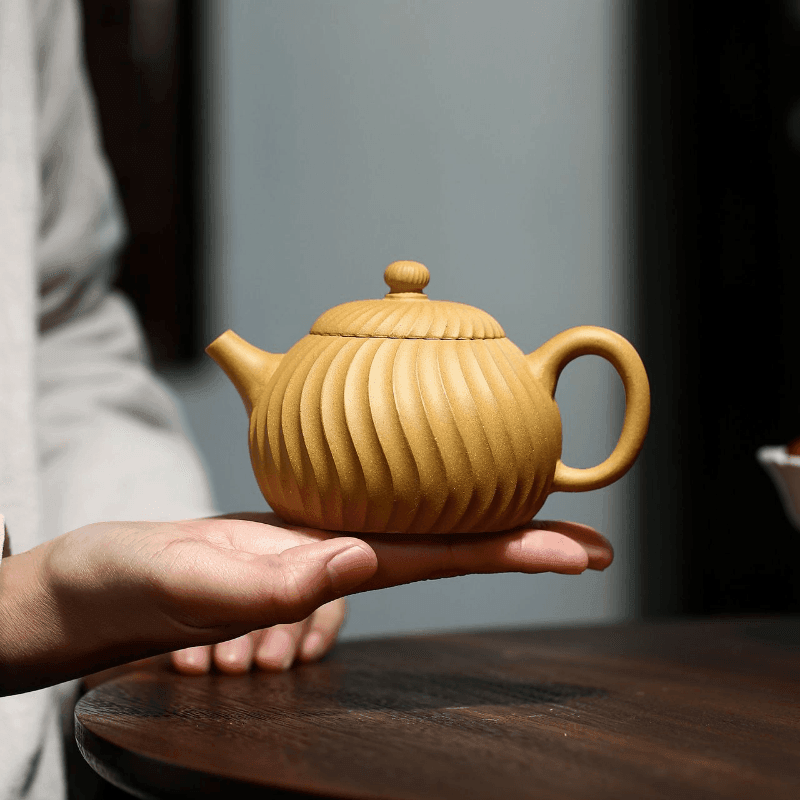 Yixing Zisha Teapot [Jinwen Wendan] (Huangjin Duan Ni - 230ml) - YIQIN TEA HOUSE | yiqinteahouse.com | 200-300ml, teapot, teaware, zisha teapot