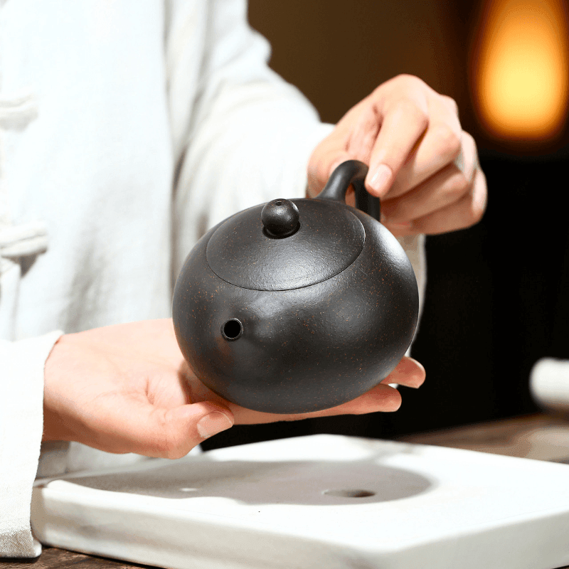 Yixing Zisha Teapot [Kagai Xishi] (Hei Jin Sha - 250ml) - YIQIN TEA HOUSE | yiqinteahouse.com | 200-300ml, teapot, teaware, zisha teapot