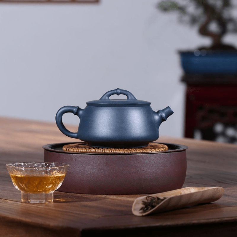 Yixing Zisha Teapot [Kuan Kou Shi Piao] (Tian Qing Ni - 250ml) - YIQIN TEA HOUSE | yiqinteahouse.com | 200-300ml, new arrival, teapot, teaware, zisha teapot