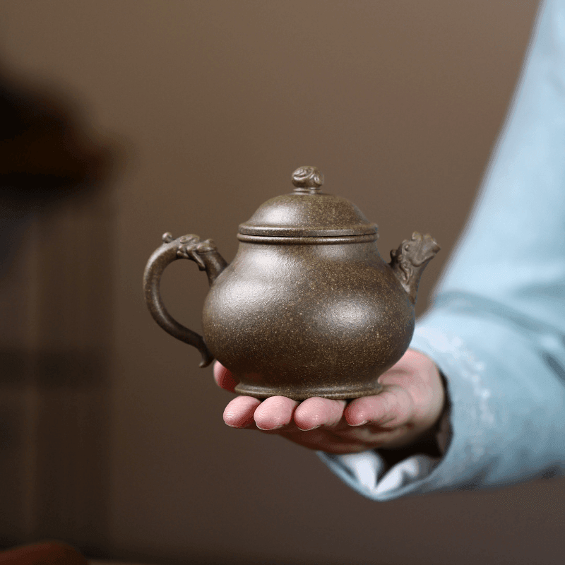 Yixing Zisha Teapot [Long Yun Pan Hu] (Long Bei Qing - 260ml) - YIQIN TEA HOUSE | yiqinteahouse.com | 200-300ml, new arrival, teapot, teaware, zisha teapot