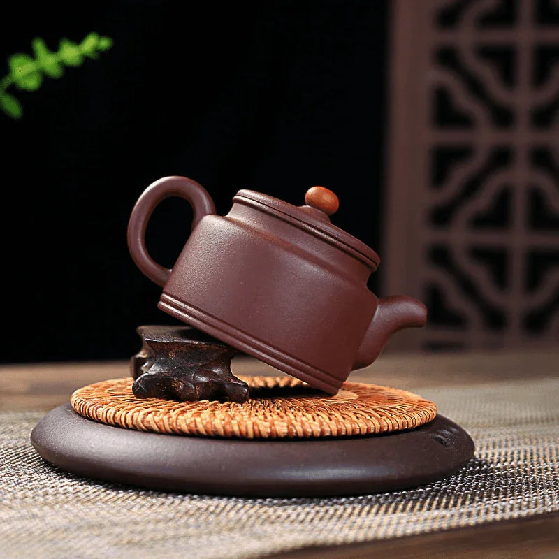 宜兴紫砂茶壶[鸿运当头] (紫泥- 220ml)