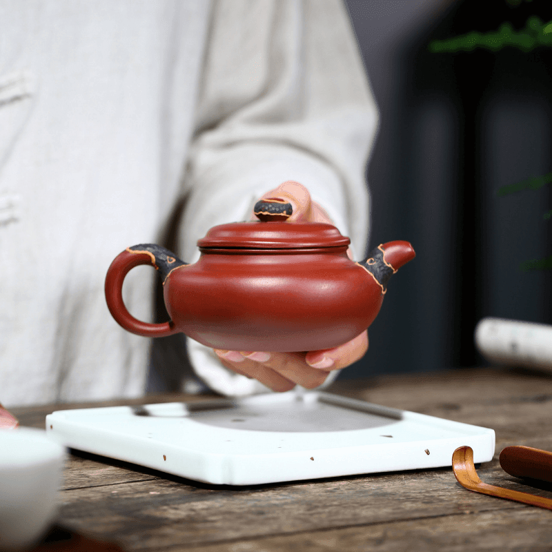 Yixing Zisha Teapot [Pine Needle Antique] (Dahongpao - 200ml) - YIQIN TEA HOUSE | yiqinteahouse.com | 200-300ml, teapot, teaware, zisha teapot