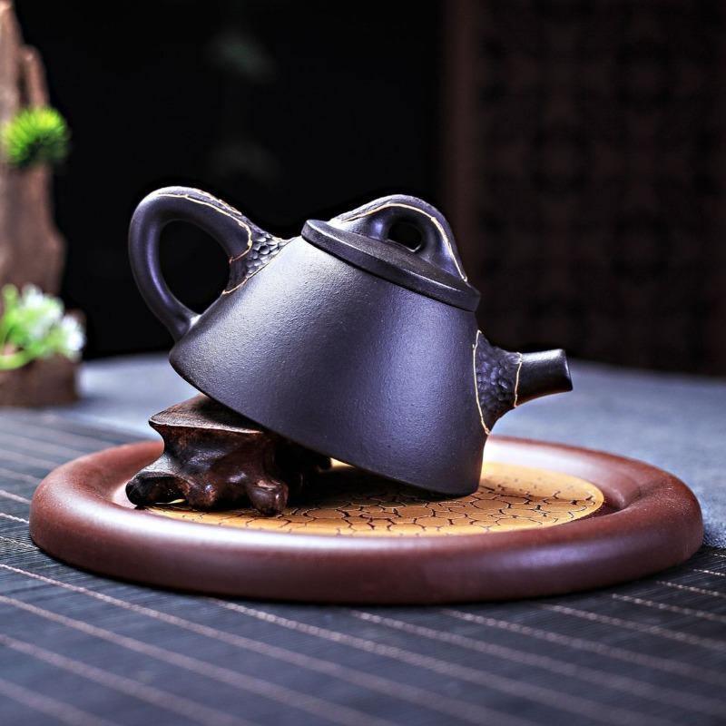 Yixing Zisha Teapot [Pine Needle Lord Shi Piao] (Hei Ni - 190ml) - YIQIN TEA HOUSE | yiqinteahouse.com | <200ml, teapot, teaware, zisha teapot