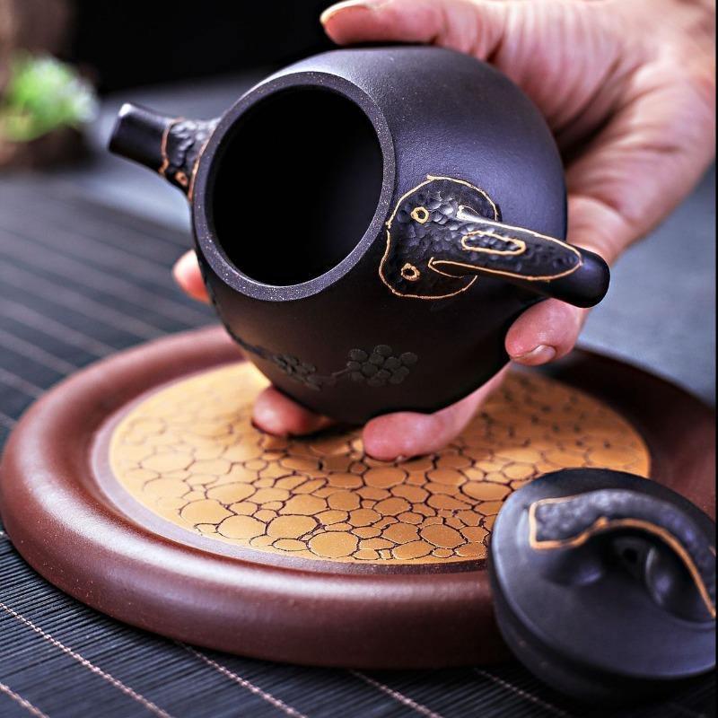 Yixing Zisha Teapot [Pine Needle Lord Shi Piao] (Hei Ni - 190ml) - YIQIN TEA HOUSE | yiqinteahouse.com | <200ml, teapot, teaware, zisha teapot