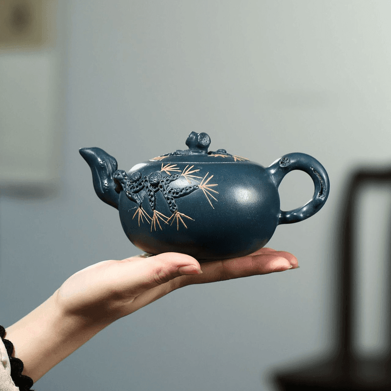 Yixing Zisha Teapot [Pine Needles] (Tian Qing Ni - 410ml) - YIQIN TEA HOUSE | yiqinteahouse.com | >300ml, teapot, teaware, zisha teapot