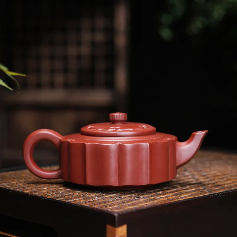 Yixing Zisha Teapot [Plum Zhoupan] (Dahongpao - 260ml) - YIQIN TEA HOUSE | yiqinteahouse.com | 200-300ml, new arrival, teapot, teaware, zisha teapot