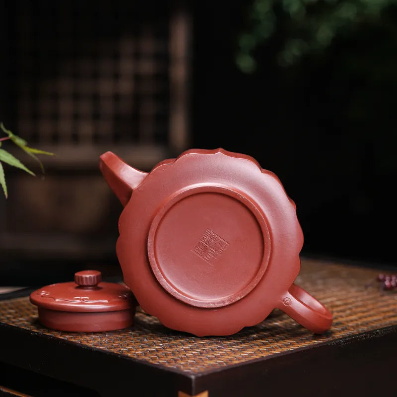 Yixing Zisha Teapot [Plum Zhoupan] (Dahongpao - 260ml) - YIQIN TEA HOUSE | yiqinteahouse.com | 200-300ml, new arrival, teapot, teaware, zisha teapot