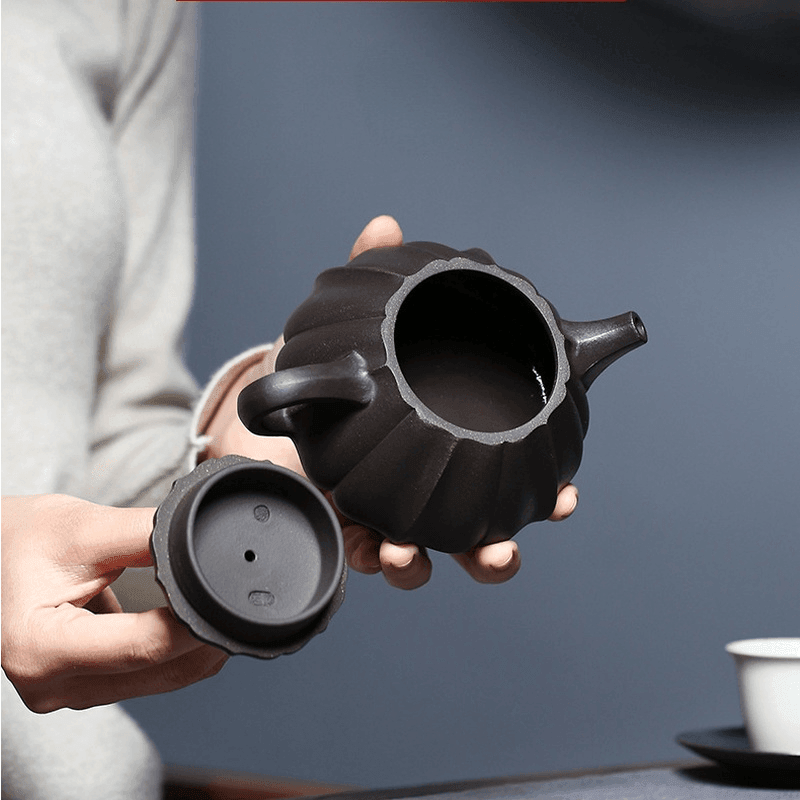 Yixing Zisha Teapot [Ribbed Shi Piao] (Shi Huang - 270ml) - YIQIN TEA HOUSE | yiqinteahouse.com | 200-300ml, teapot, teaware, zisha teapot