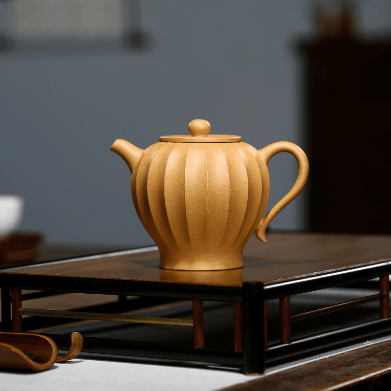 Yixing Zisha Teapot [Ribbed Yuli] (Huangjin Duan Ni - 240ml) - YIQIN TEA HOUSE | yiqinteahouse.com | 200-300ml, teapot, teaware, zisha teapot