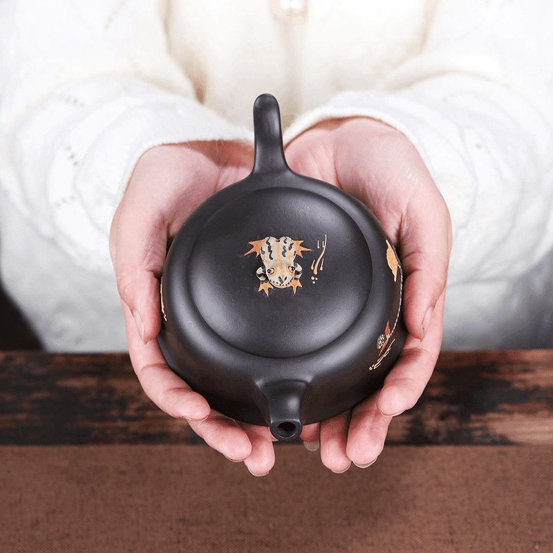 Yixing Zisha Teapot Set [Lotus Pond Moonlight] (Hei Zhu Ni - 260ml) - YIQIN TEA HOUSE | yiqinteahouse.com | 200-300ml, teapot, teaware, teaware set, zisha teapot