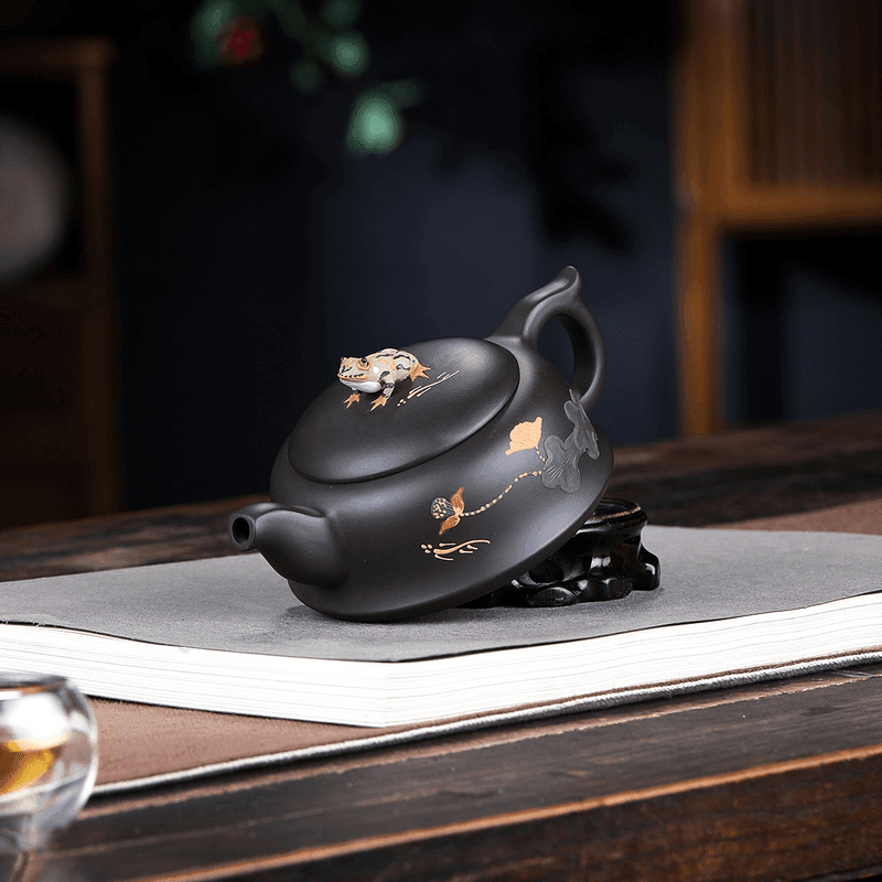 Yixing Zisha Teapot Set [Lotus Pond Moonlight] (Hei Zhu Ni - 260ml) - YIQIN TEA HOUSE | yiqinteahouse.com | 200-300ml, teapot, teaware, teaware set, zisha teapot