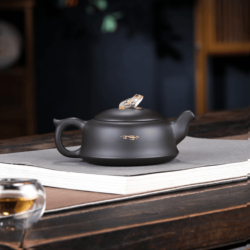 Yixing Zisha Teapot Set [Lotus Pond Moonlight] (Hei Zhu Ni - 260ml) - YIQIN TEA HOUSE | yiqinteahouse.com | 200-300ml, teapot, teaware, teaware set, zisha teapot