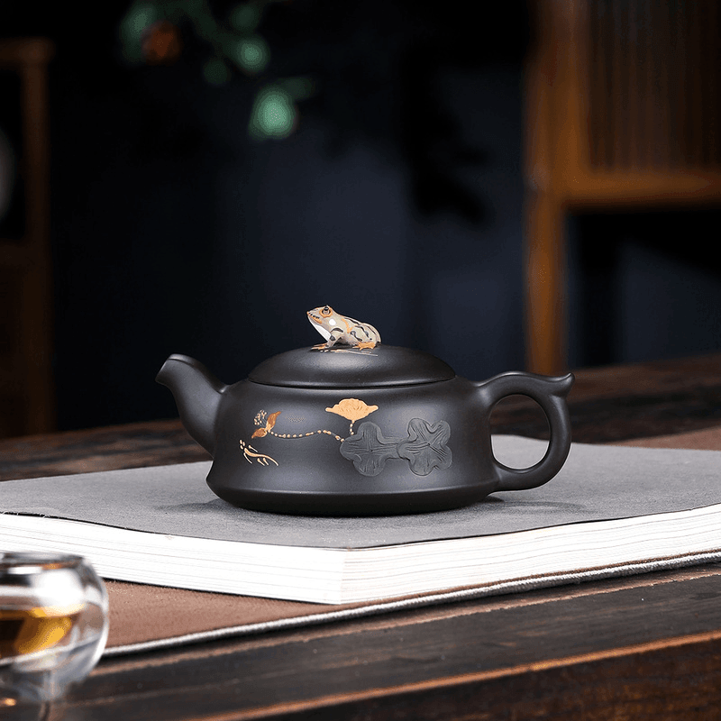 Yixing Zisha Teapot Set [Lotus Pond Moonlight] (Hei Zhu Ni - 260ml) - YIQIN TEA HOUSE | yiqinteahouse.com | 200-300ml, teapot, teaware, teaware set, zisha teapot