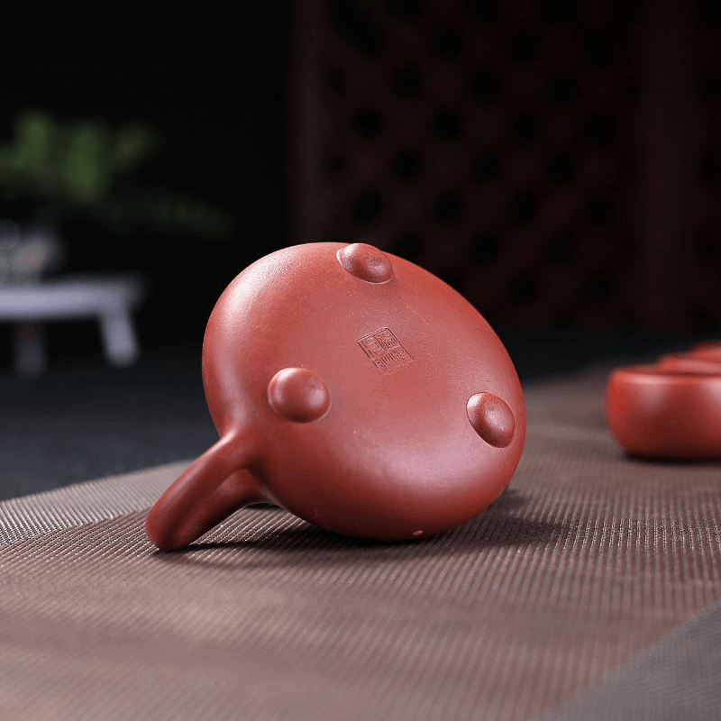 Yixing Zisha Teapot Set [Plum Blossom Shi Piao] (Dahongpao - 230ml) - YIQIN TEA HOUSE | yiqinteahouse.com | 200-300ml, teapot, teaware, teaware set, zisha teapot