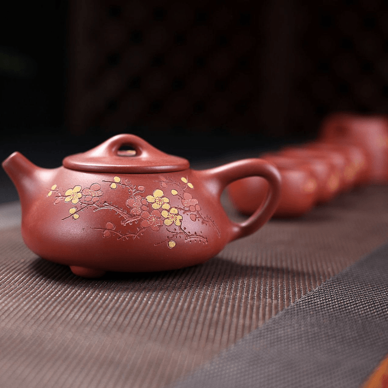 Yixing Zisha Teapot Set [Plum Blossom Shi Piao] (Dahongpao - 230ml) - YIQIN TEA HOUSE | yiqinteahouse.com | 200-300ml, teapot, teaware, teaware set, zisha teapot