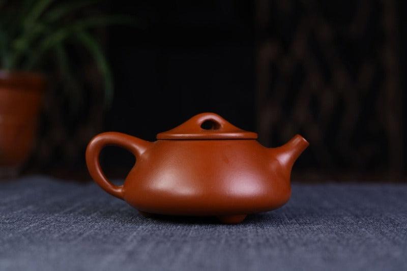 Yixing Purple Clay Teapot [Shi Piao] Set | 宜兴紫砂壶 原矿大红袍 [石瓢] 茶壶套装 - YIQIN TEA HOUSE 一沁茶舍  |  yiqinteahouse.com