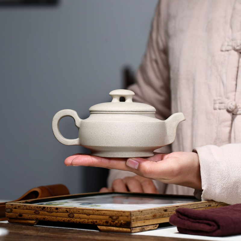 Yixing Zisha Teapot [Shang Xin Qiao] (Bai Duan Ni - 300ml) - YIQIN TEA HOUSE | yiqinteahouse.com | 200-300ml, new arrival, teapot, teaware, zisha teapot