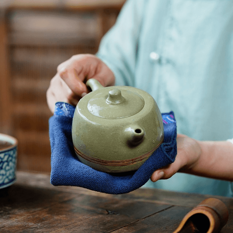 Yixing Zisha Teapot [Skyline] (Douqing Sha - 290ml) - YIQIN TEA HOUSE | yiqinteahouse.com | 200-300ml, teapot, teaware, zisha teapot