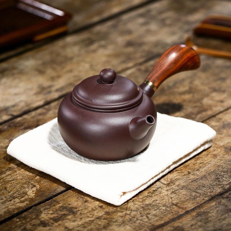 Yixing Zisha Teapot [Tang Yu Side Handle Pot] (Zi Ni - 220ml) - YIQIN TEA HOUSE | yiqinteahouse.com | 200-300ml, teapot, teaware, zisha teapot