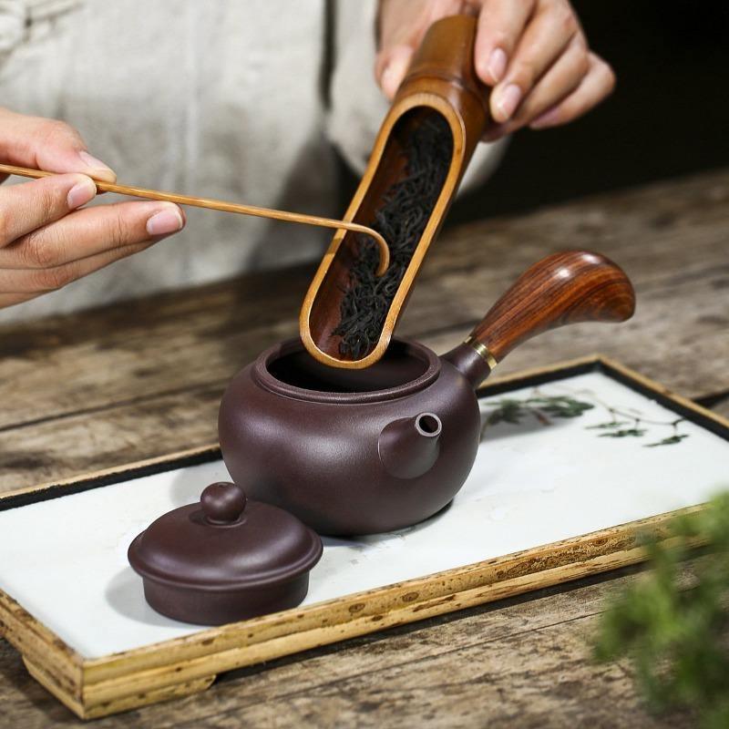 Yixing Zisha Teapot [Tang Yu Side Handle Pot] (Zi Ni - 220ml) - YIQIN TEA HOUSE | yiqinteahouse.com | 200-300ml, teapot, teaware, zisha teapot