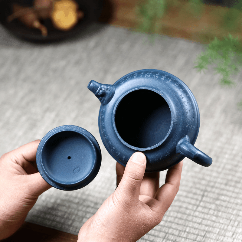 Yixing Zisha Teapot [The Dragon] (Tian Qing Ni - 340ml) - YIQIN TEA HOUSE | yiqinteahouse.com | >300ml, teapot, teaware, zisha teapot