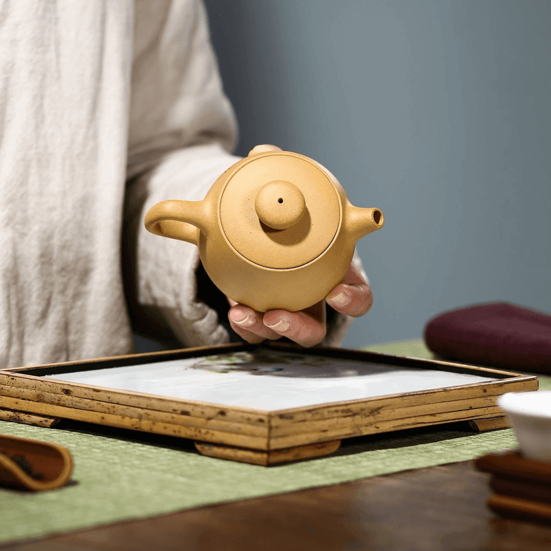 Yixing Purple Clay Teapot [Three Legs Tripod] | 宜兴紫砂壶 原矿黄金段泥 [三足九鼎] - YIQIN TEA HOUSE 一沁茶舍  |  yiqinteahouse.com