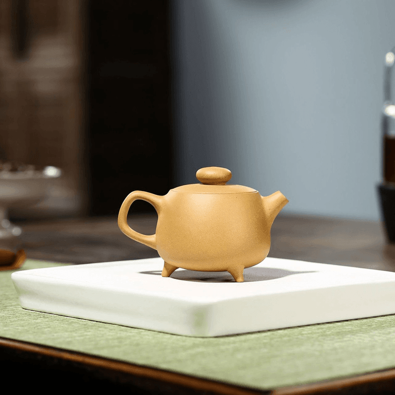 Yixing Zisha Teapot [Three Legs Tripod] (Huangjin Duan Ni - 190ml) - YIQIN TEA HOUSE | yiqinteahouse.com | <200ml, teapot, teaware, zisha teapot