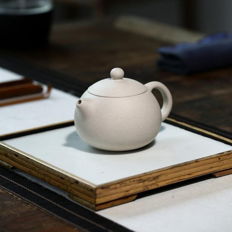 Yixing Zisha Teapot [Xishi Pot] (Bai Duan Ni - 280ml) - YIQIN TEA HOUSE | yiqinteahouse.com | 200-300ml, teapot, teaware, zisha teapot