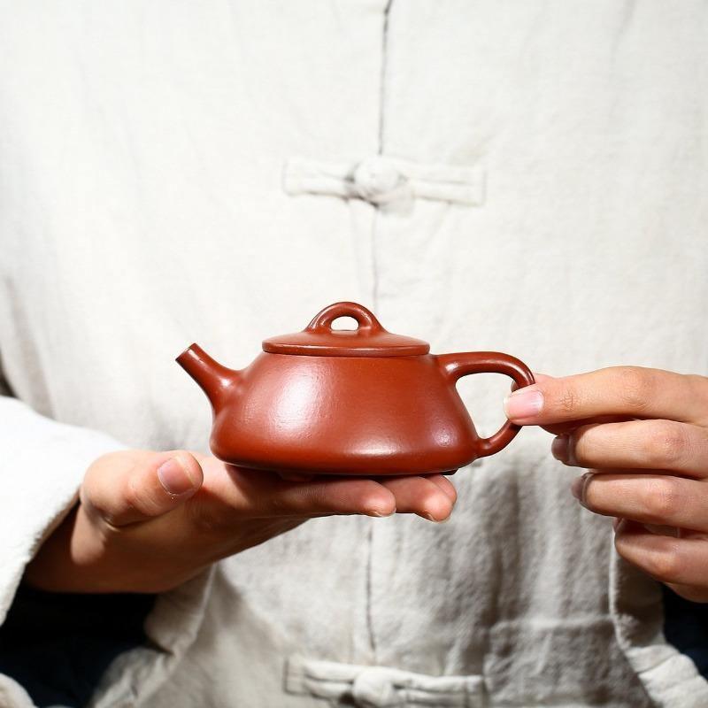 Yixing Zisha Teapot [Ziye Shi Piao] (Dahongpao - 200ml) - YIQIN TEA HOUSE | yiqinteahouse.com | 200-300ml, teapot, teaware, zisha teapot